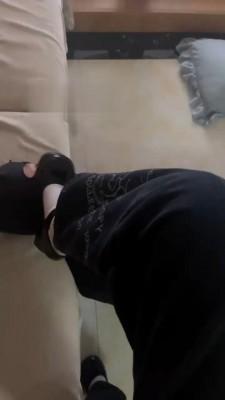 【田甜圈】拴狗遛弯高跟踩脸 bf21650