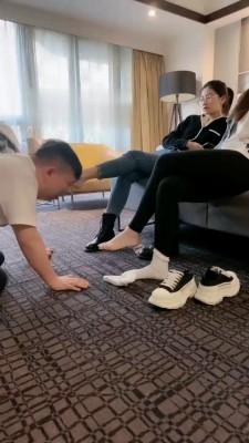 【上海赵丽颖】奴下奴-带母狗打到它求饶 bf21645