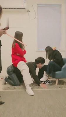 【安静大大】亲母女暴力踩/踹/耳光【三视角版】 bf21499