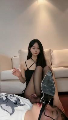 【重庆男神】黑丝高跟超诱惑地毯 bf21529