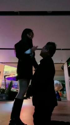 【雪琪琪】户外抓住跟踪狂虐废 bf21411