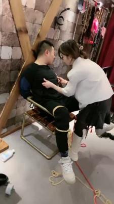 【领主老大】五花大绑强制鞭打刑虐 bf21353