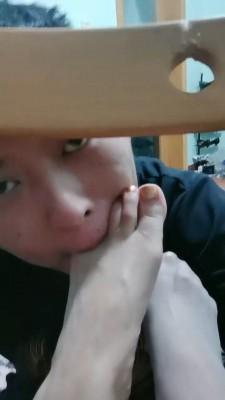 【明明】开发素人恋足调 bf22053