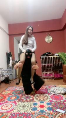 【辣妈S】鞭打/转胯/恋足虐废 bf20011