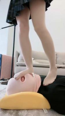 【一茶】帆布鞋白袜+高跟肉丝全体重踩 bf20012