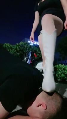 【雪琪琪】深夜户外遛狗 bf19907