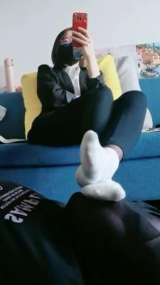 【晴雨大大】棉袜羞辱脚垫子 bf19885