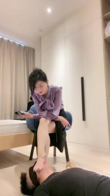 【丹丹S】高跟丝袜深喉诱惑贱狗圣水赏赐 bf19882