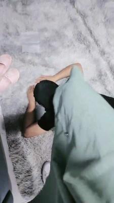 【嘉妮】贱货第一次被调 bf19895