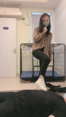 【安静大大】全体重高跟平底鞋踩踏 bf19872