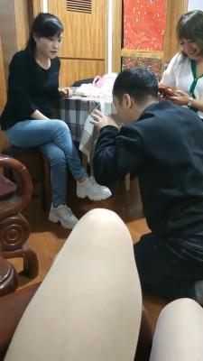 【香香小公举】带素人闺蜜居家调狗  JS22102405