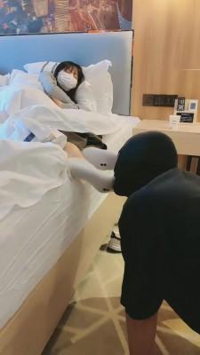 【暴力美学】推荐-圈养宠物晨起伺候 bf19832