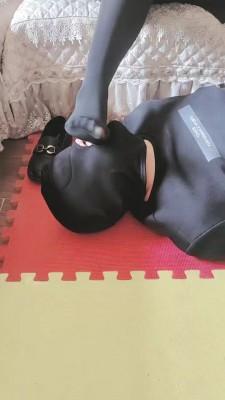 【九月】原味丝袜踩脚垫 bf19783