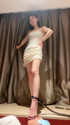 【简一】凉高跟挑战玩双奴 bf19776