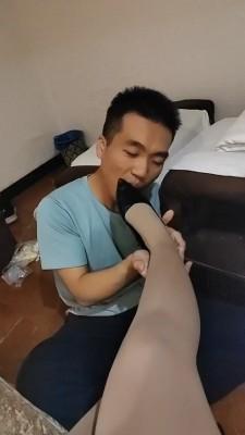 【雷大哥】素人小姐姐踩 bf19697