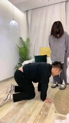 【鑫儿教头】带素人辣小妹玩狗 bf19668