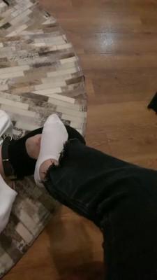 【宝爷】御姐脏臭白袜辱奶狗 bf19585