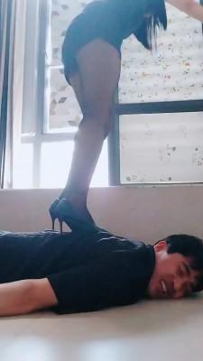 【刘二狗】高跟鞋踩踏专场 bf19565