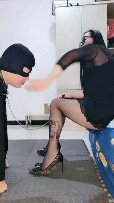 【冷艳】圣水泡面+暴力踢踹 bf19566