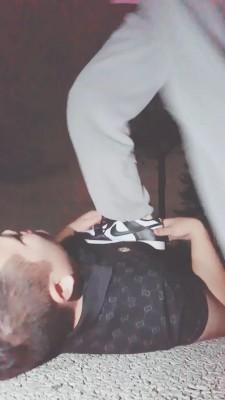 【美娜格格s】户外AJ素人遛狗奴 bf19590