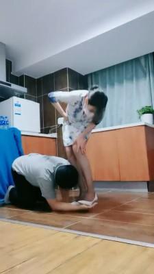 【微希】小宝调戏空姐不成反被调 bf19529