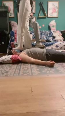 【小软】双S运动女神气味羞辱 bf19550