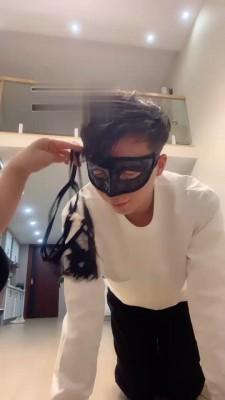 【沐阳大小姐】弟弟偷丝袜被惩罚 bf19513