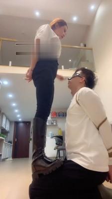 【沐阳大小姐】弟弟偷丝袜被惩罚 bf19513