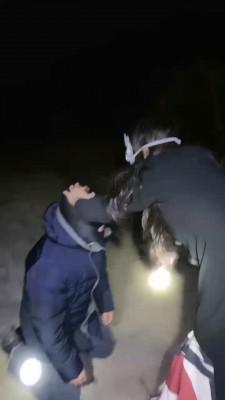 【妆主大人】户外路遇bt跟踪狂 bf19409