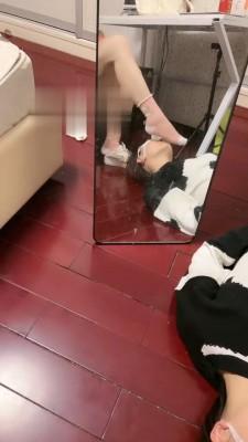 【橘子没熟】开发闺蜜做狗伺候 bf19424