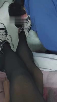 【小奶味】帆布鞋黑丝虐 bf19388