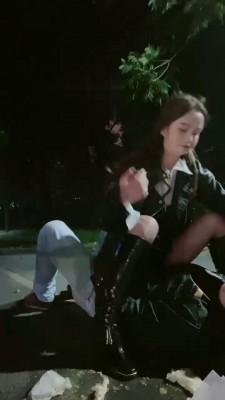 【一诺大小姐】长靴御姐户外虐跟踪狂 bf19385