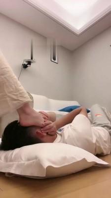 【强抚】喜欢舔脚的前男友 bf19346