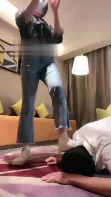 【丹祖宗S】棉袜白鞋诱惑踩踏 bf19308