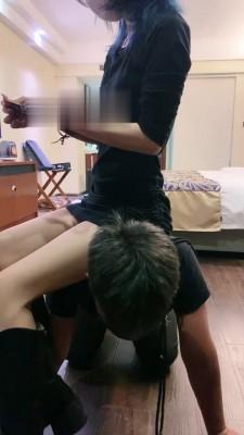 【骨精精】长靴御姐踩虐狗 bf19294