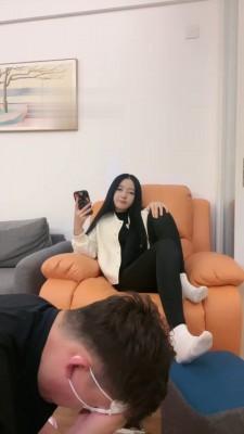 【奈奈生】男友被罚舔各种脏鞋 bf19253