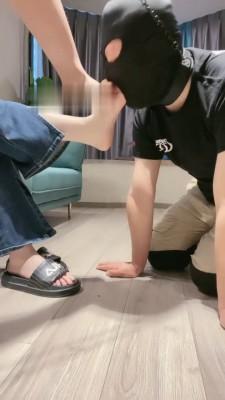 【晚晚】带素人小姐姐调贱奴 bf19155