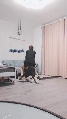 【美娜格格S】骑马转胯训练贱狗 bf19086