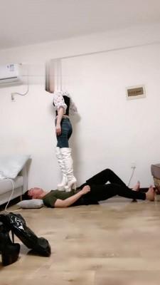 【领主老大】长靴S暴力虐打 bf19143