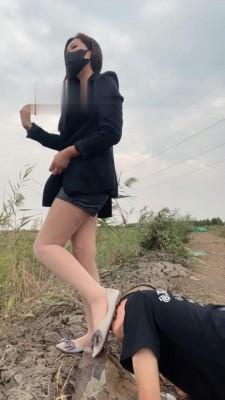 【若依】户外调教司机舔脏鞋底 bf19121