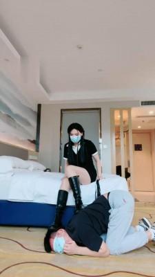 【雪琪琪】长靴原味肉丝脚虐【双视角版】 bf19075