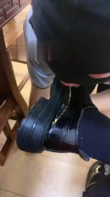 【小戚】卑微继父求羞辱 bf18907