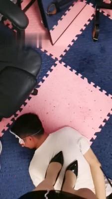 【沐月】暴揍助理 bf18949