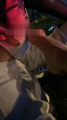 【强抚】抖M男友车内舔脚 bf18882