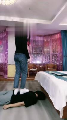 【酱酱子】情趣酒店开发素人玩我【下】 bf18888