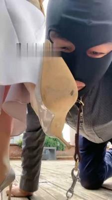 【一嬛】超美御姐户外遛狗 bf18873