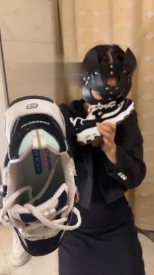 【橘子没熟】强迫闺蜜吃自己的白袜 bf18898