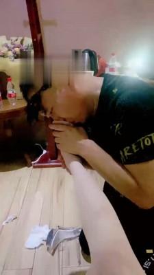 【楠楠女神】公寓刑虐狗奴 bf18813