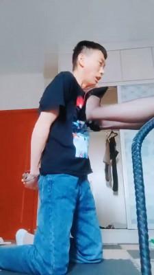 【魅影女神】高跟鞋踩虐【续集】 bf18846