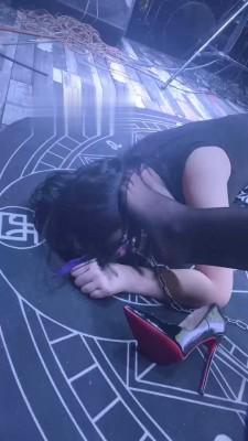 【虞姬】酒吧公开处刑母狗 bf18861